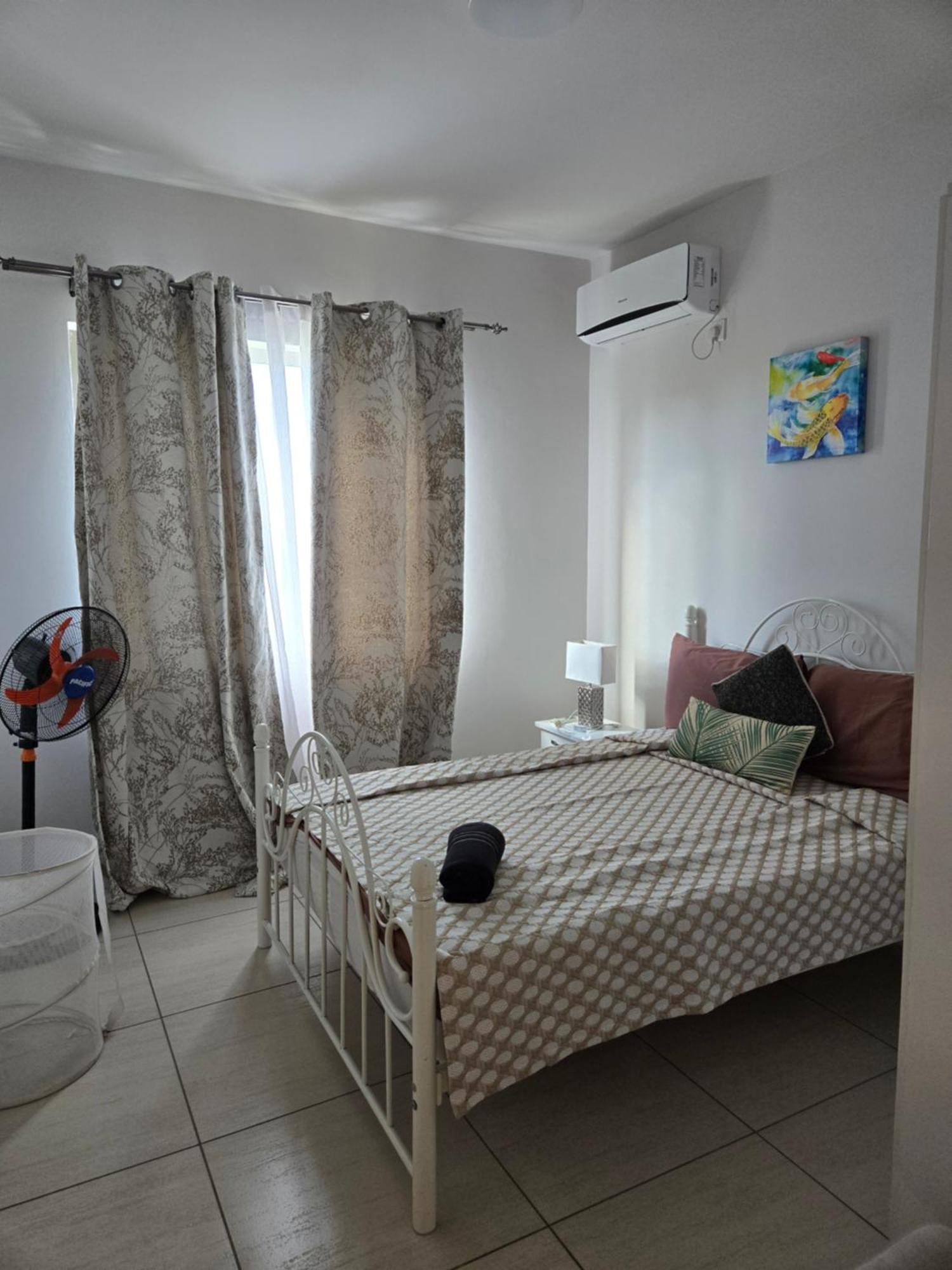 Modern And Cosy Condo: Westwood Apartments Flic en Flac Luaran gambar